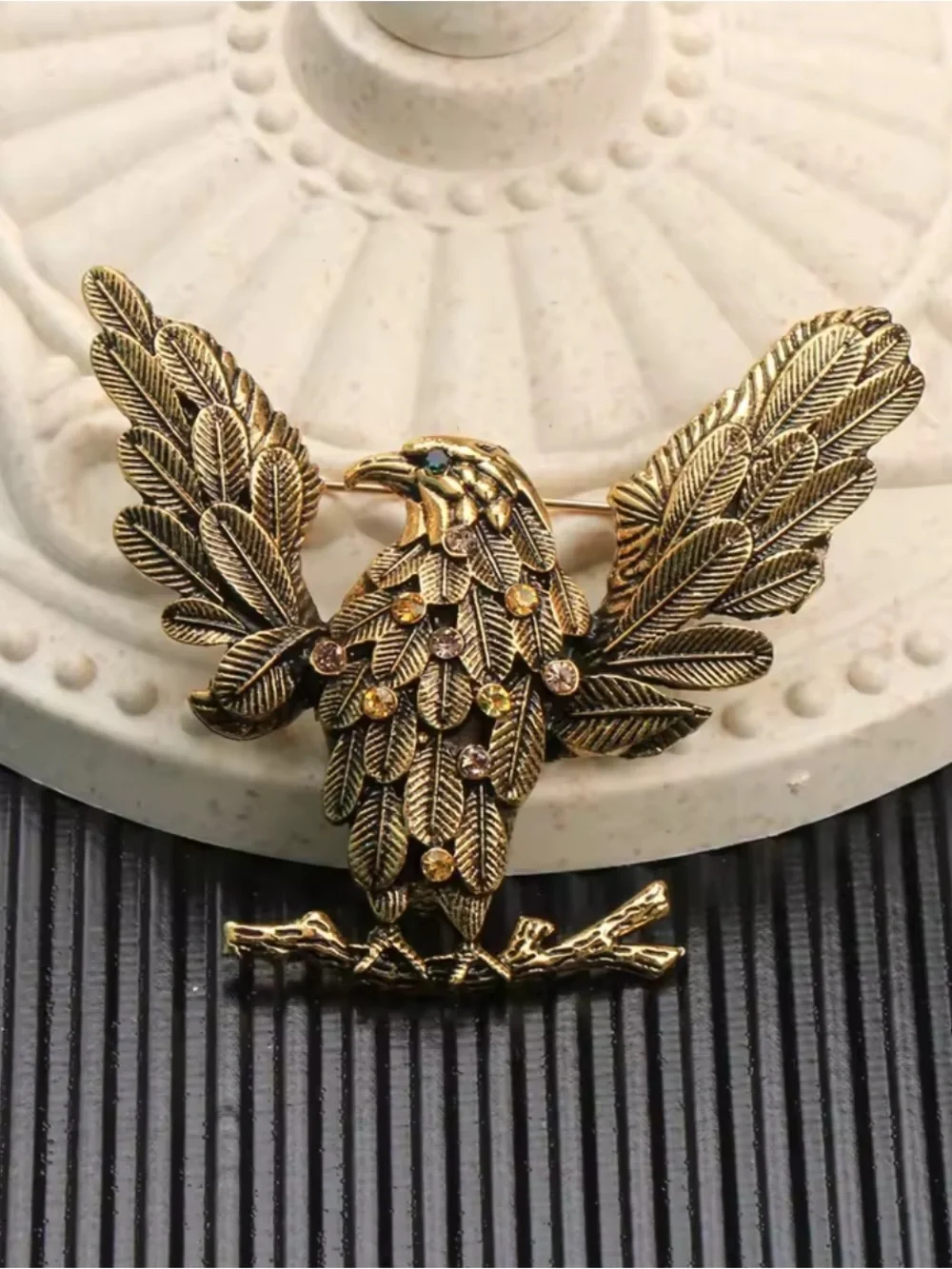 Vintage Gold Eagle Brooch Pin